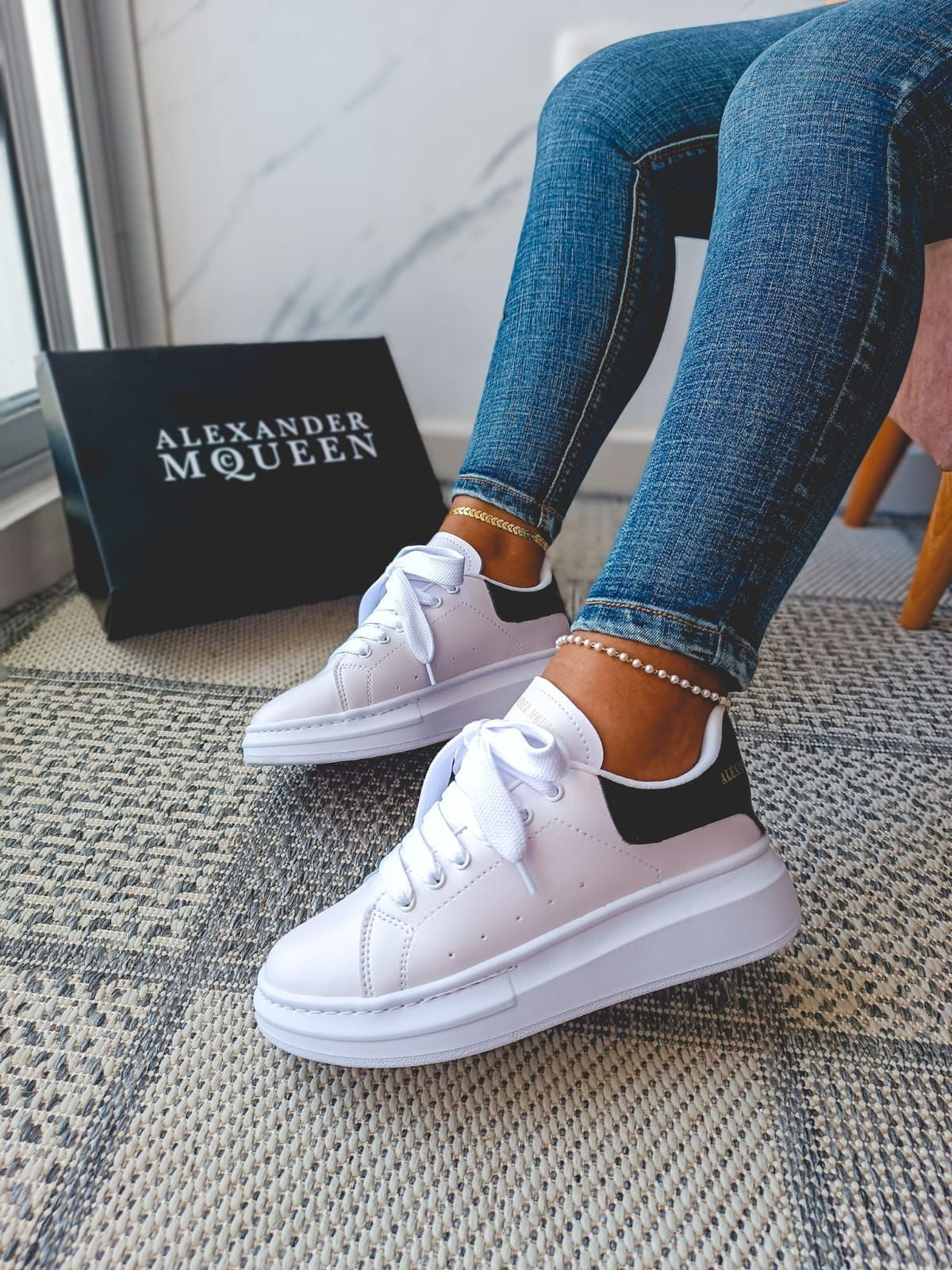 Alexander Mcqueen Unisex